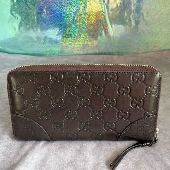GUCCI Vintage Embossed Leather Bree Zip Around Long Wallet Brown - Picture 2 of 12
